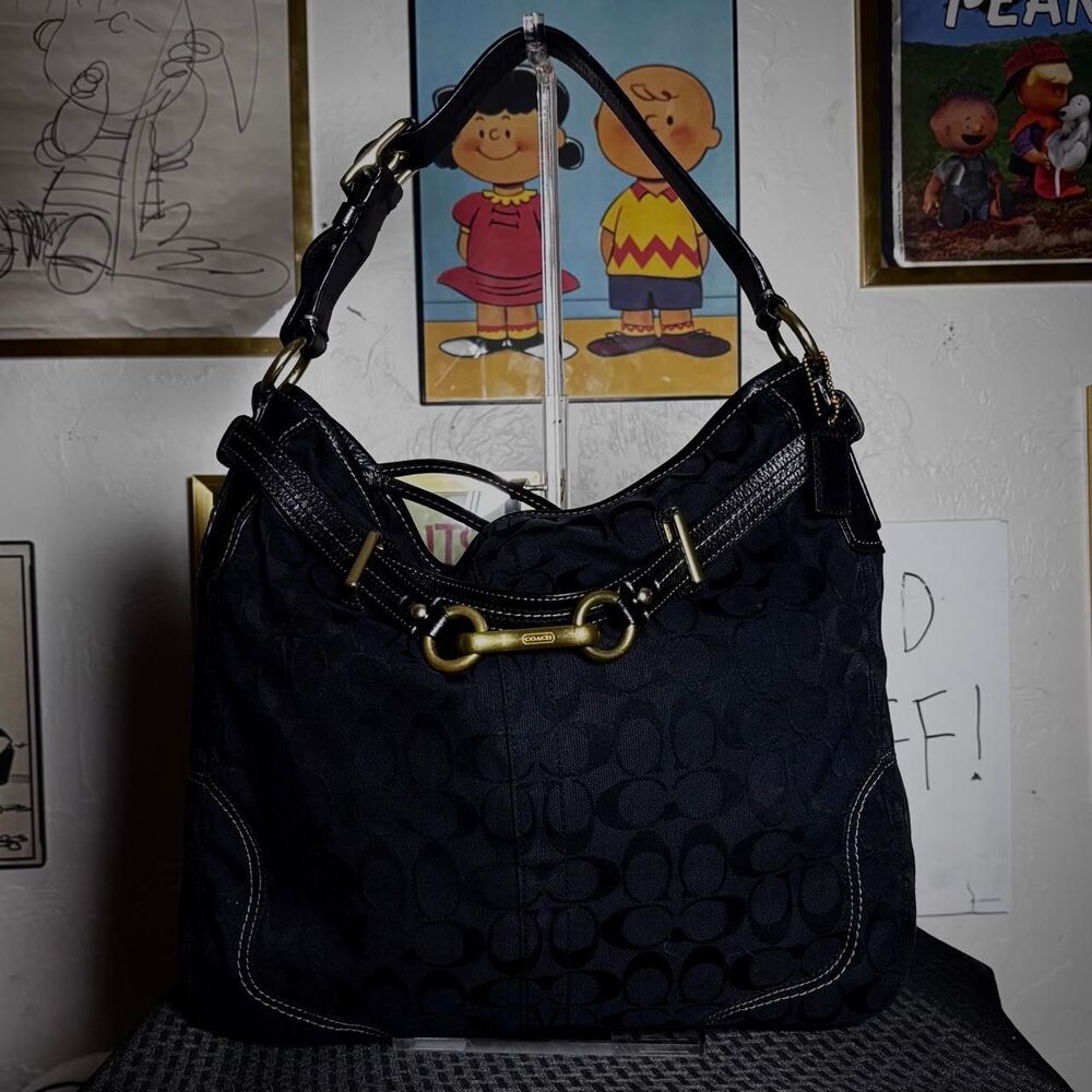 Coach Signature Horse & Carriage Bleecker Hobo (Style No. 12472)